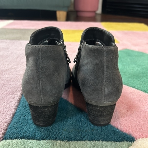 Blondo Villa Waterproof Dark Grey Suede Ankle Boots Booties - Picture 5 of 17